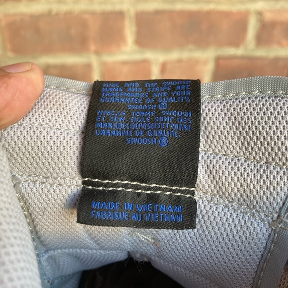 šŗWolf gray Nike Airforce 1s - Picture 6 of 8